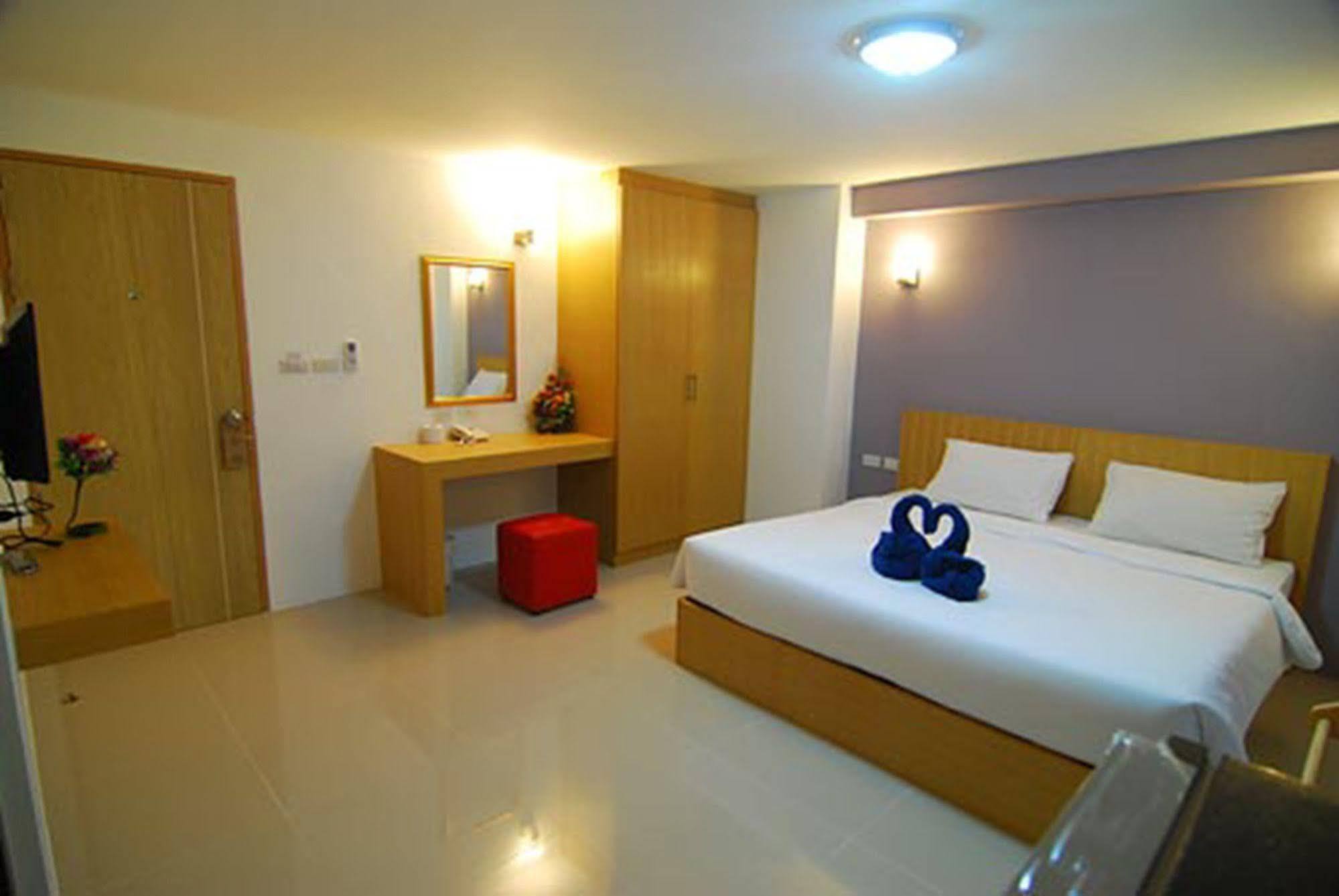 Leelawadee Naka Hotel Phuket Buitenkant foto